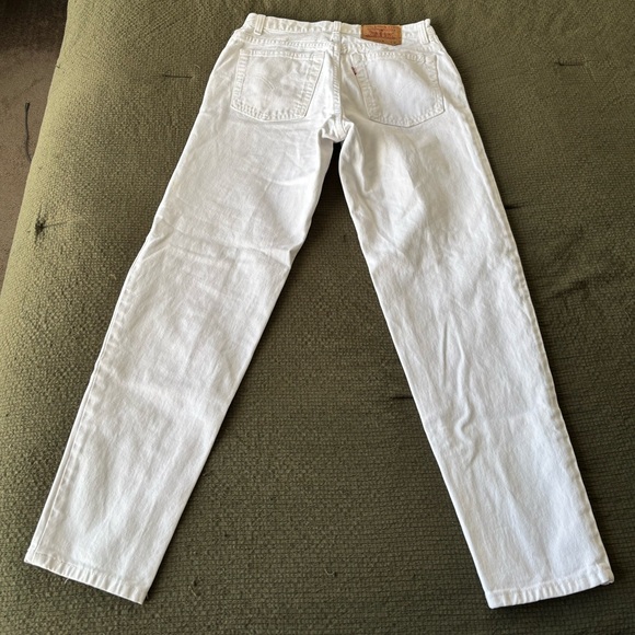 💐Levi Strauss~550 Vintage Floral Embroidered Relaxed Fit Tapered Leg Jeans - Picture 4 of 6